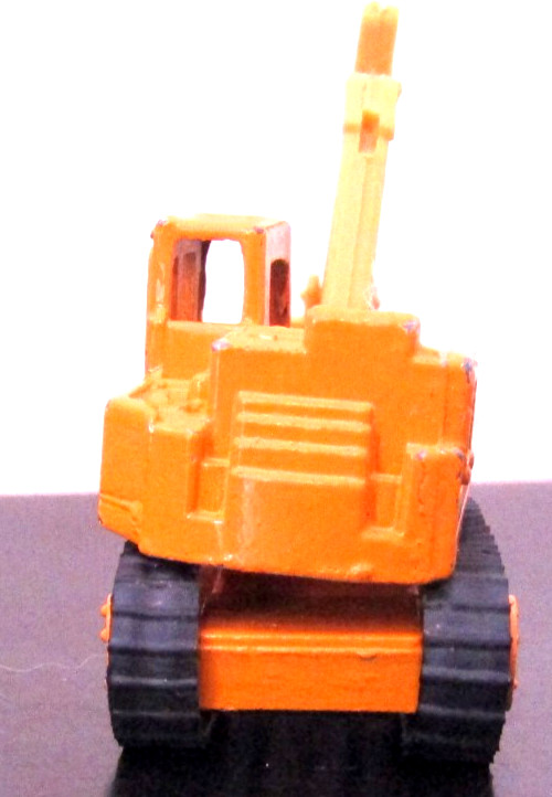 PREOWNED MINIATURE TOY HYDRAULIC EXCAVATOR(42426)