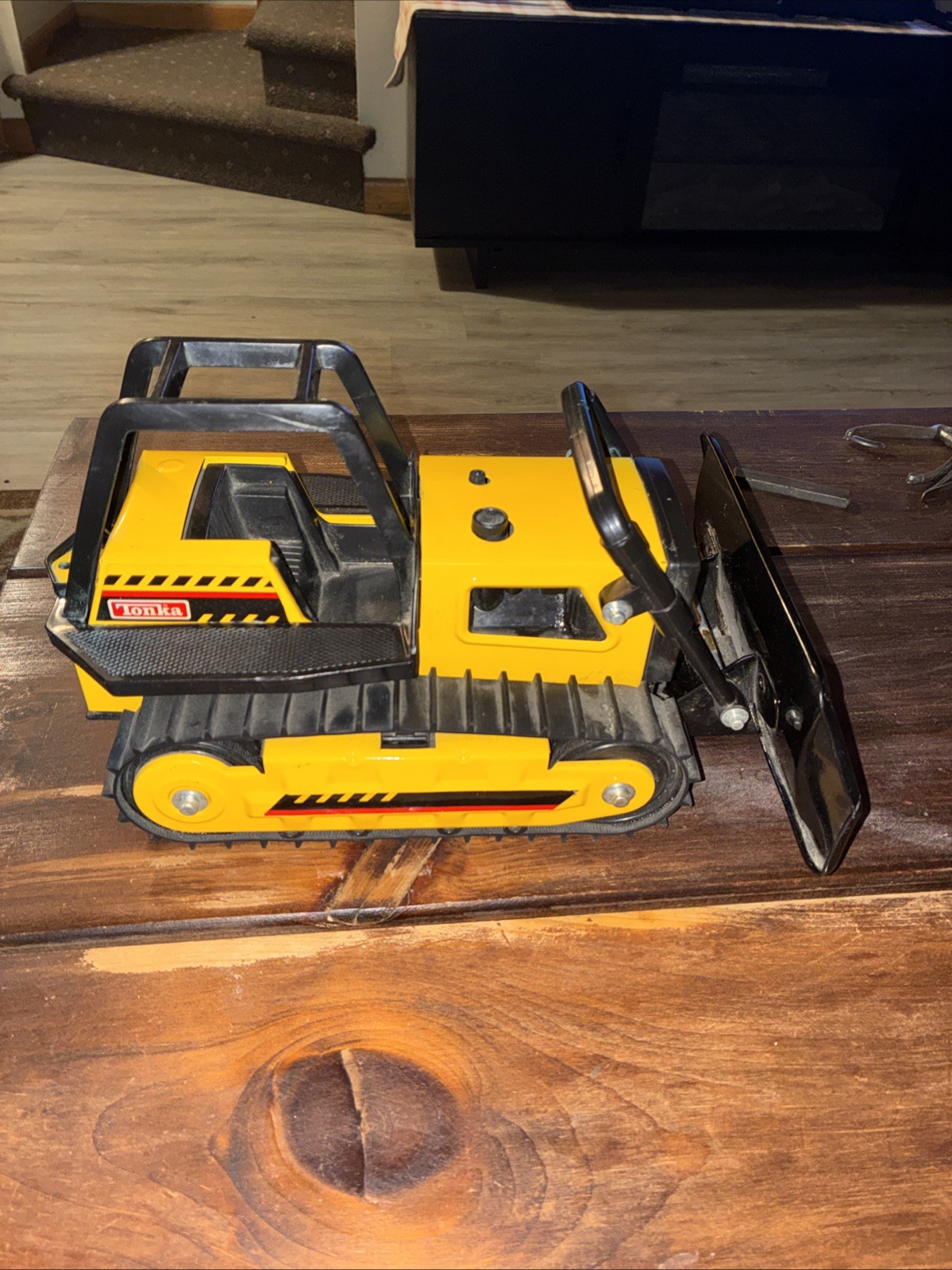 Tonka Steel Bulldozer 2008 Vintage M-7461 – MINT Condition No Scratches