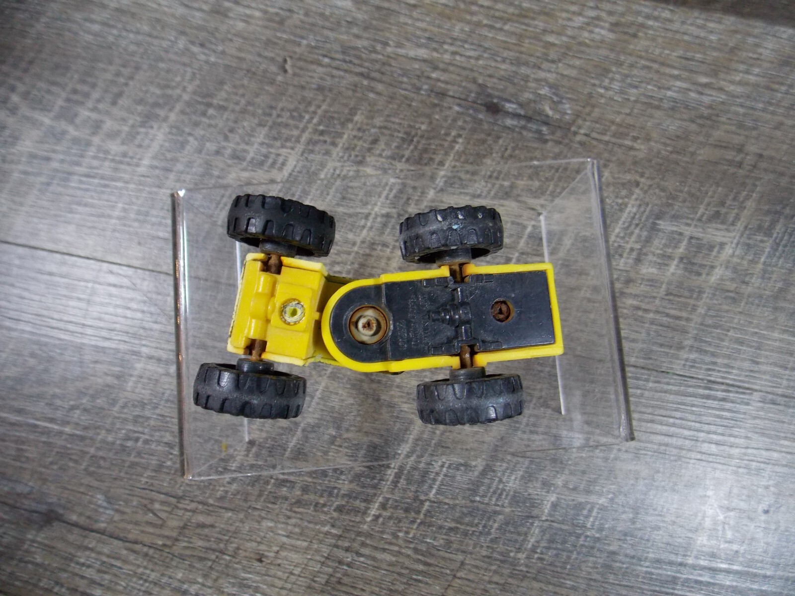 Yellow Metal & Plastic Tonka Tractor & 2 Plastic CAT Caterpillar Loaders 3 to 4″