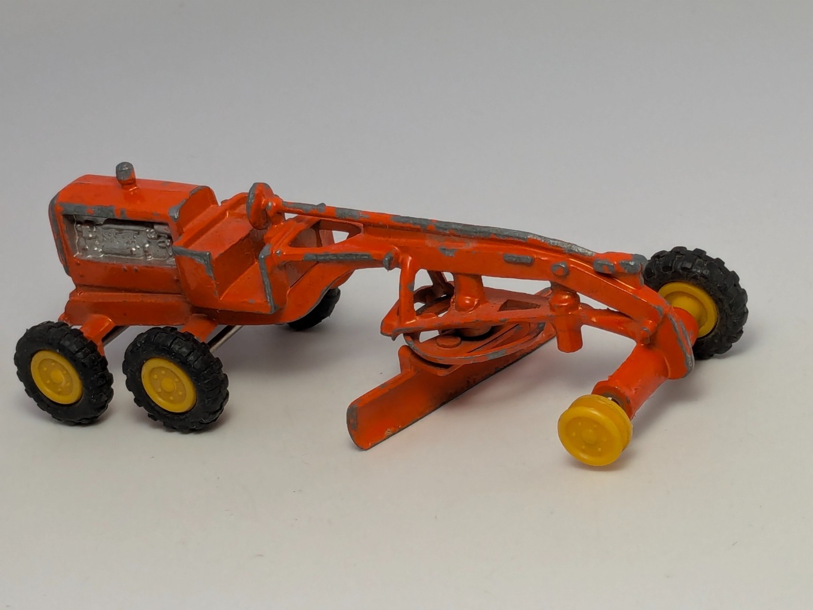 Vintage 1970’s Zylmex Diecast #8102 Orange Road Grader Hong Kong