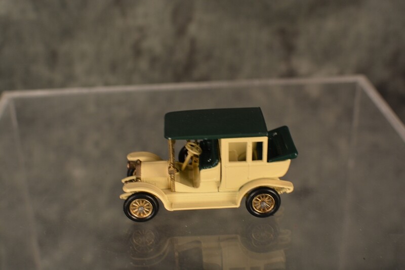 Vintage Die-Cast Lesney Matchbox 4 CAR LOT 1910 Y-3 1911 Y-14 1912 Y-7 1914 Y-9