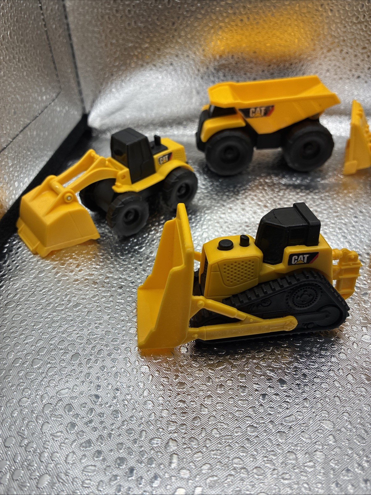 CAT Construction Vehicle Toy Lot – Dump Truck, Bulldozer, Excavator & Loader Set