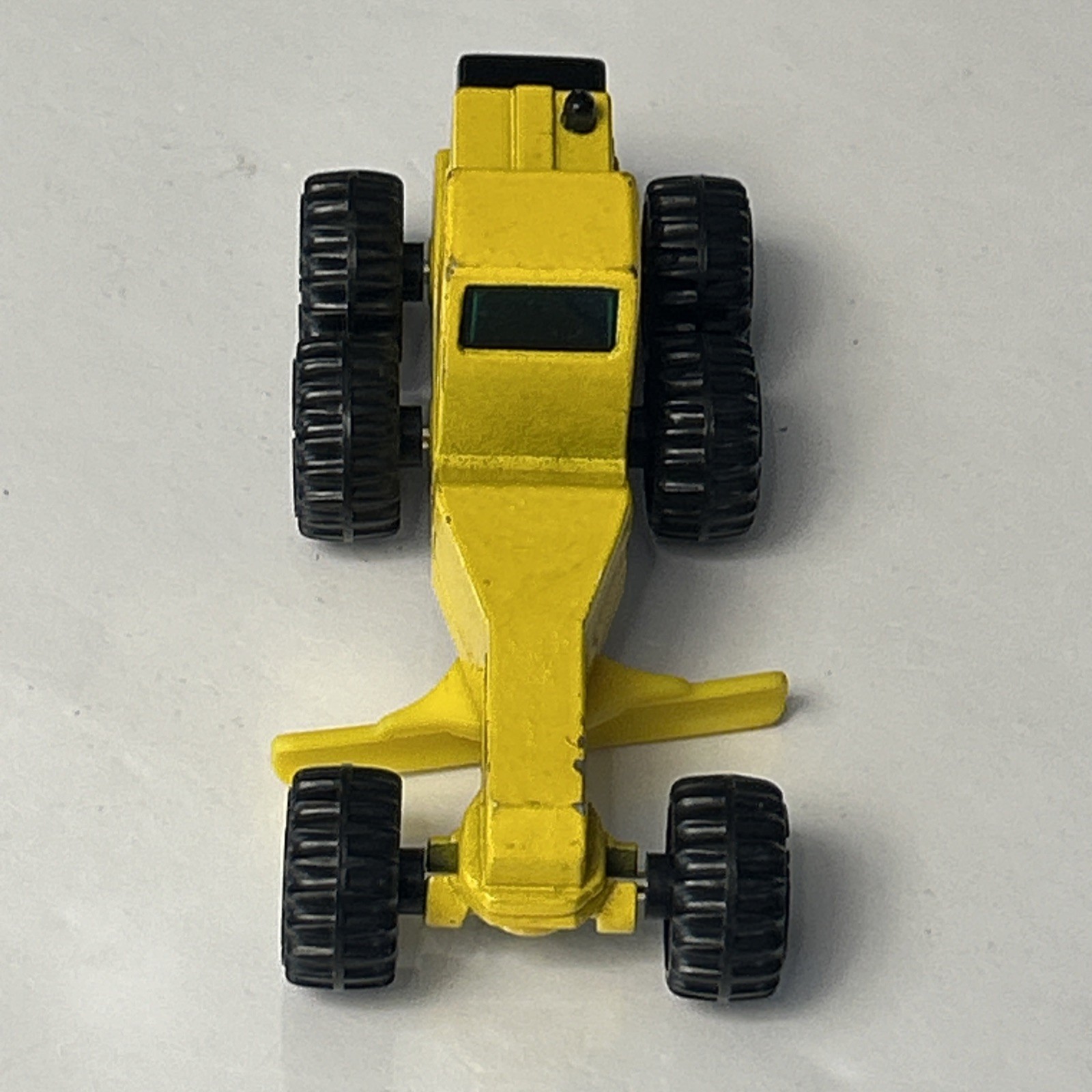 Vintage 1994 Tonka Yellow Road Grader / Earth Mover Construction 4″