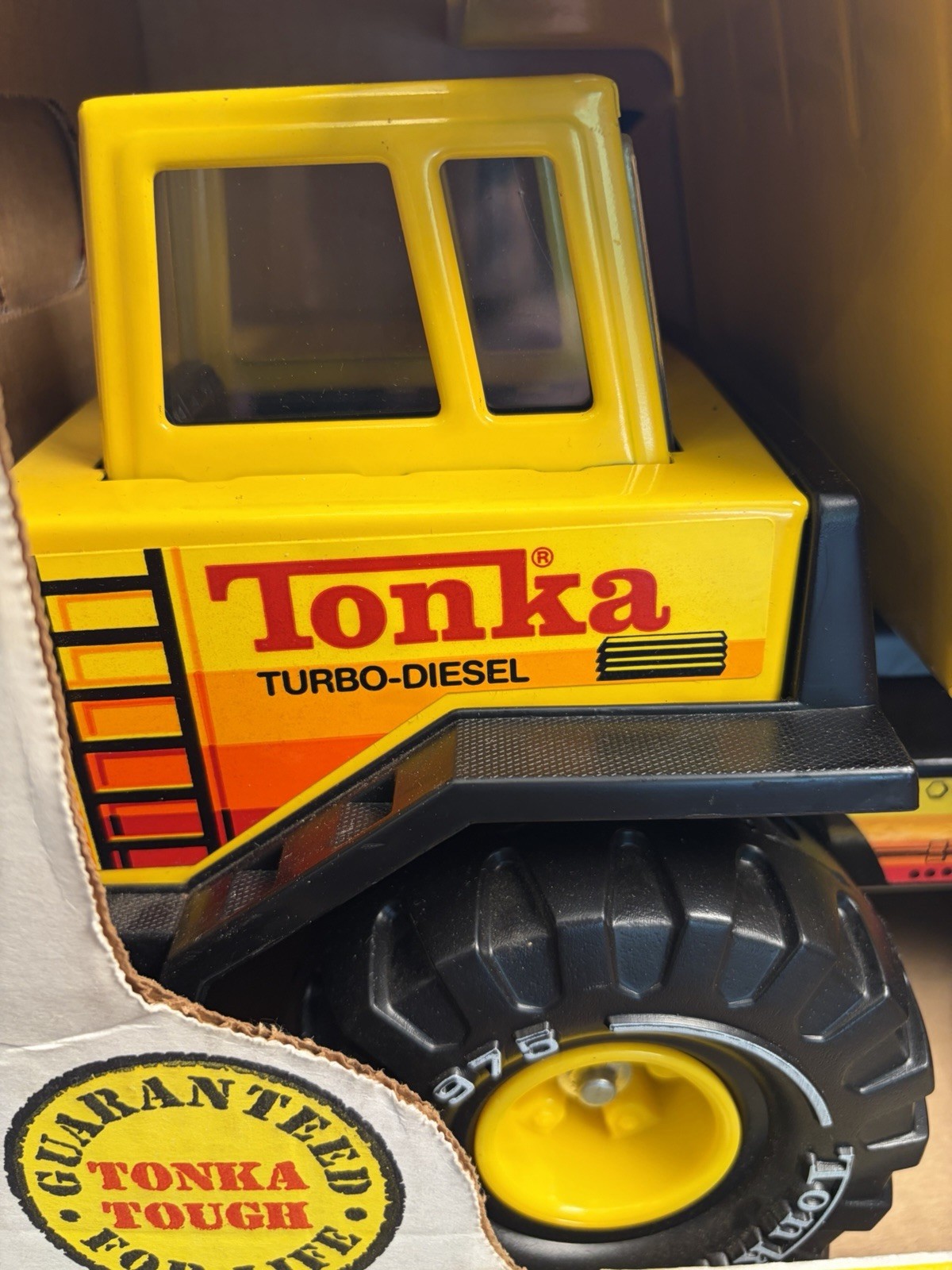 1989 Tonka Mighty Dump Truck #3901 NEW IN BOX- Turbo Diesel- Original Steel