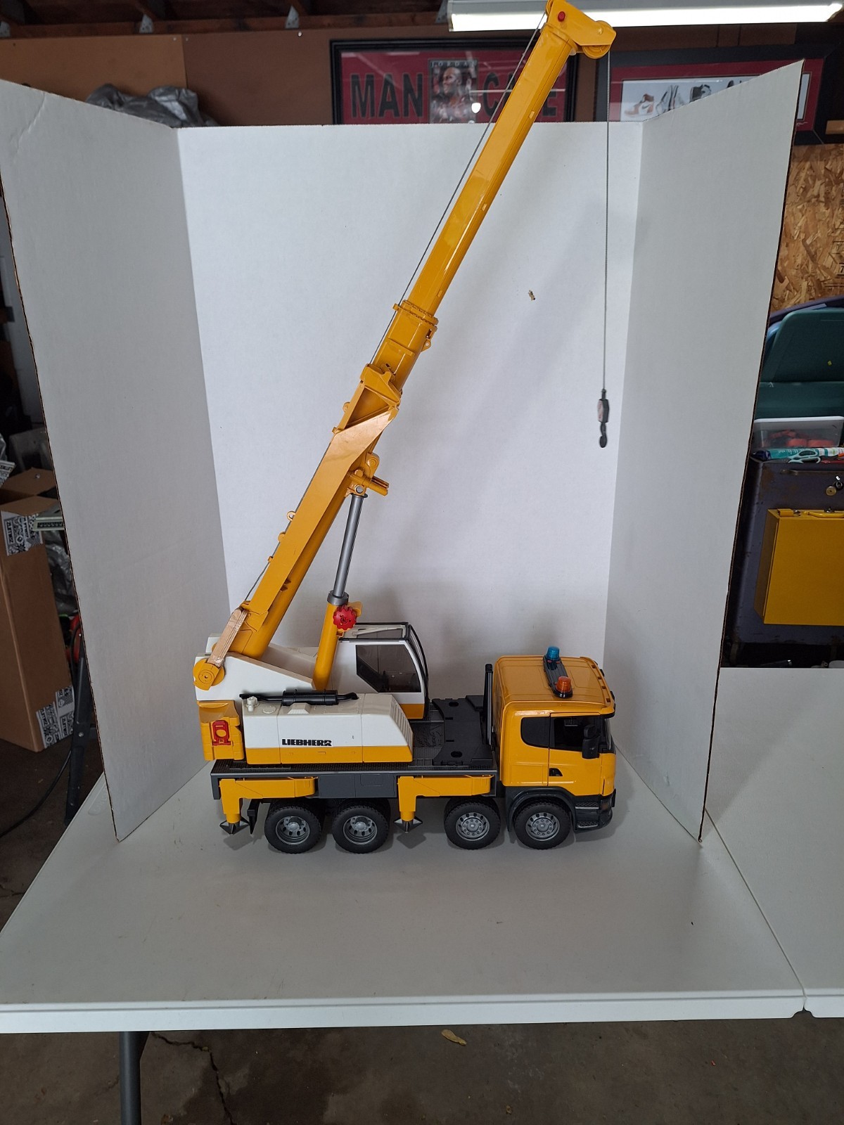 2009 Bruder Scania LTF 1045-4.1 Crane “Liebherr” Truck KO-CS-2010 – 24″ Long