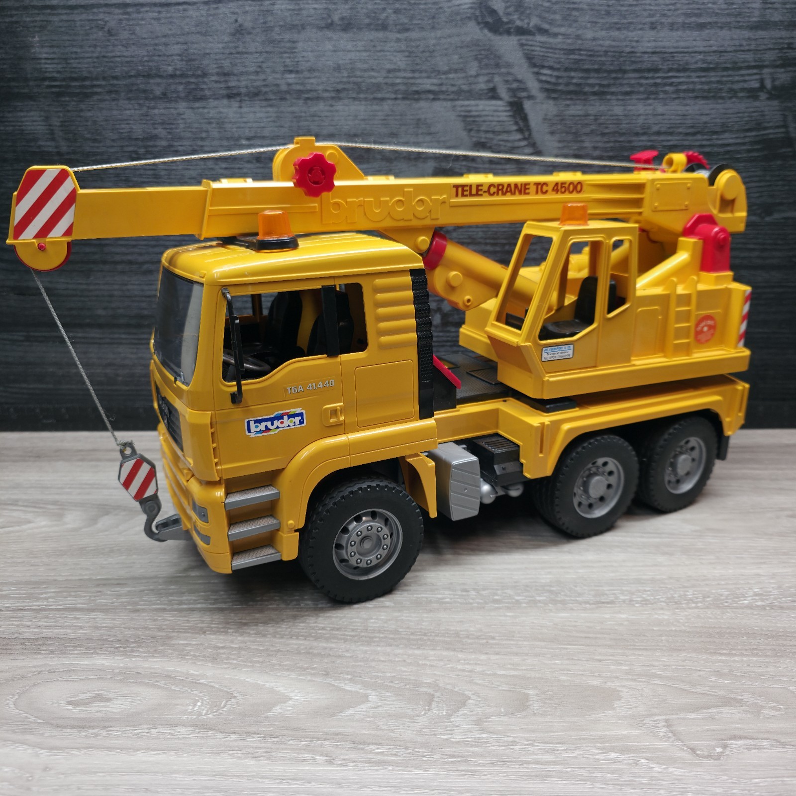 Bruder Man Tele Crane TC-4500 TGA 41.440 Construction building Toy GERMANY