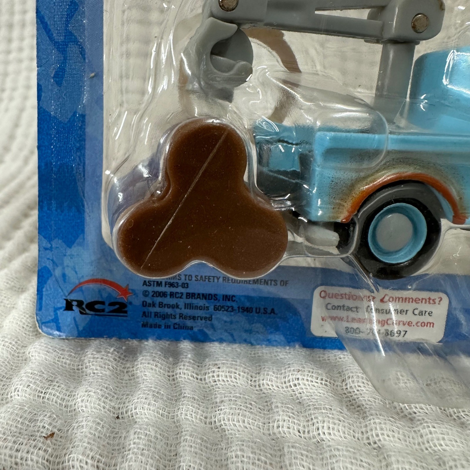 2006 Bob The Builder Take Along Jackaroo Pick Up Truck Die Cast Toy