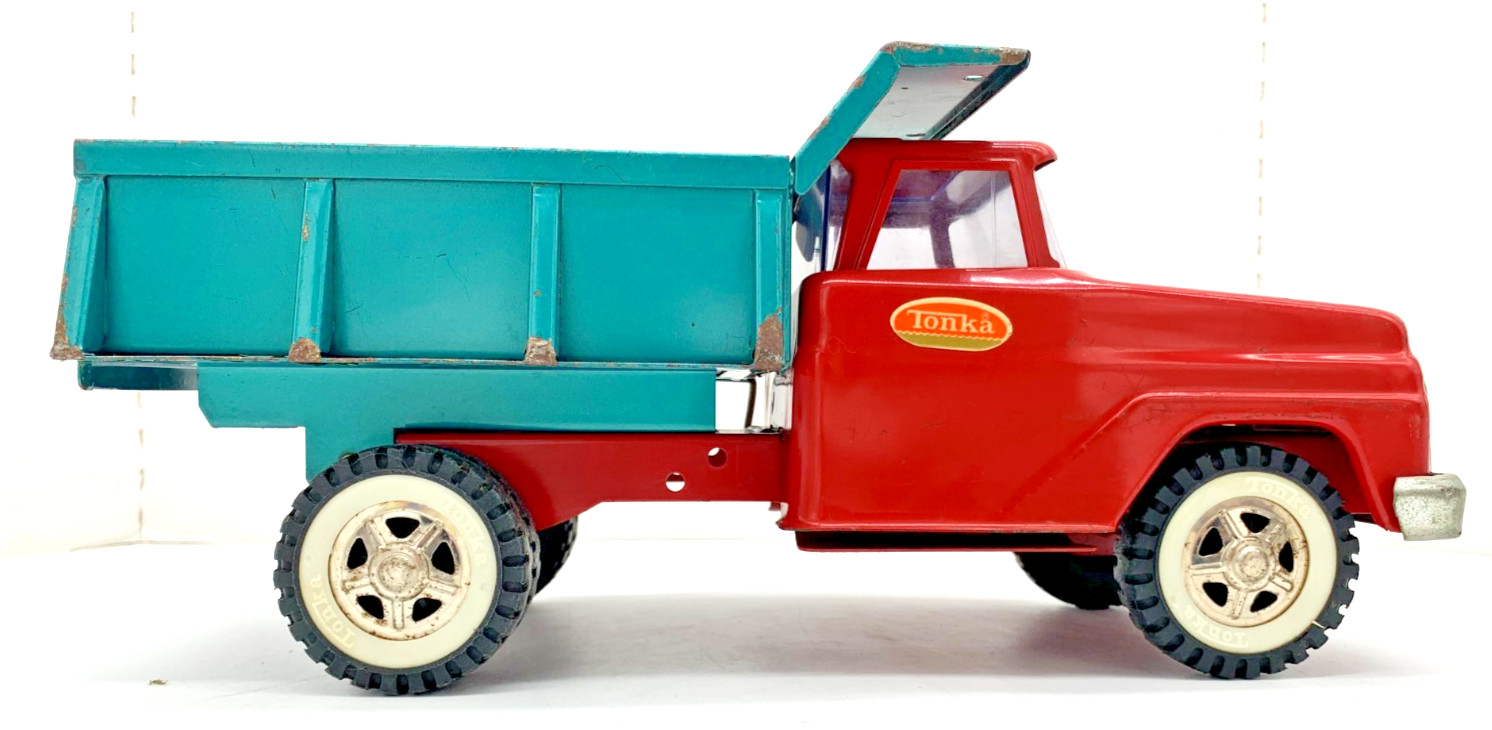 Vintage 1970’s Tonka Dump Truck Pressed Steel