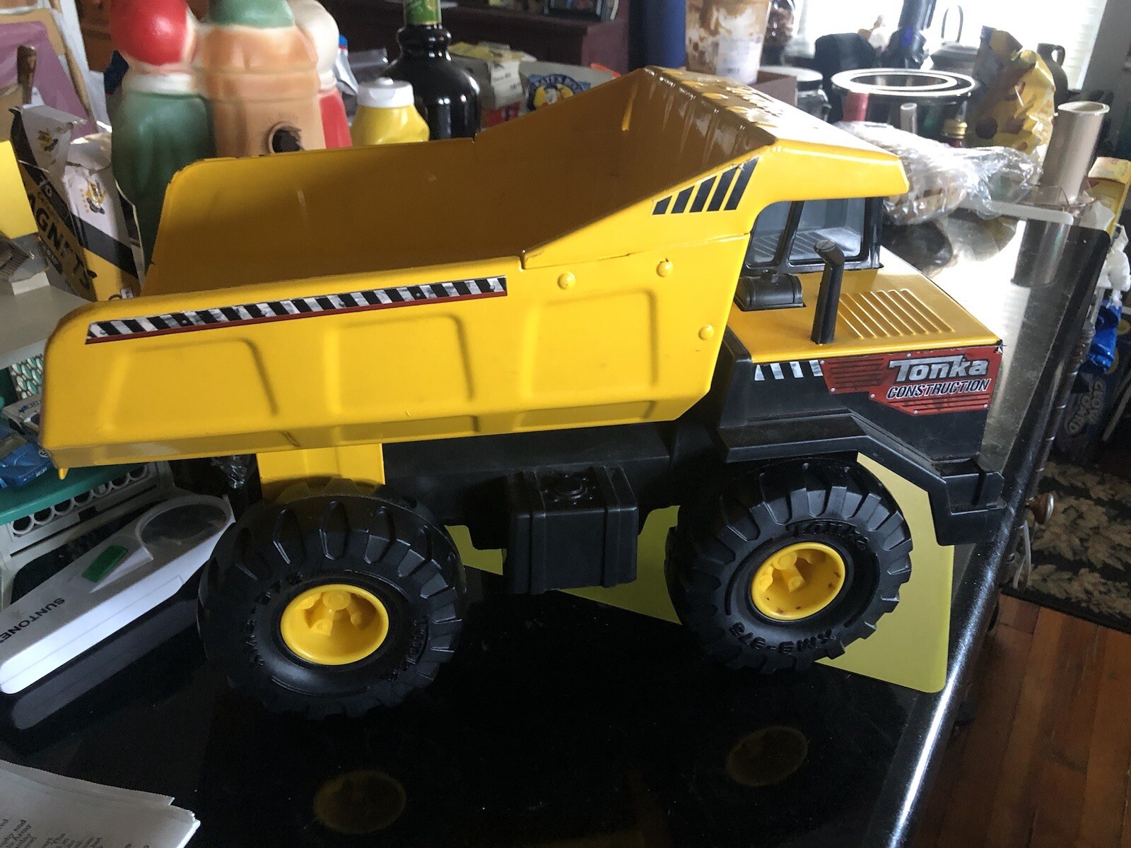 TONKA 354 Large Pressed Metal Plastic Yellow Classic Mighty Dump Truck 2012 Rare