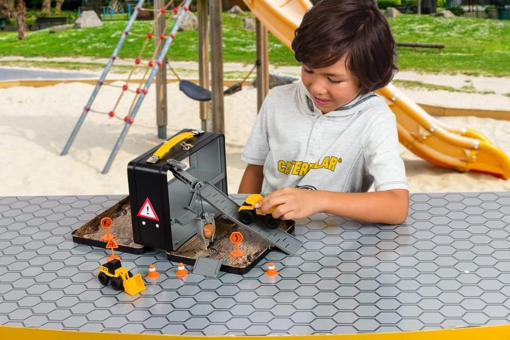 Construction Toys, Store N Go Playset – Tin Travel Case Transforms into Multi…