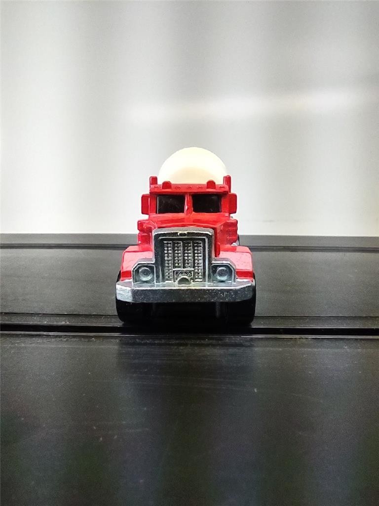 Hot Wheels Peterbilt Cement Mixer Workhorses Malaysia Base Excellent Condition