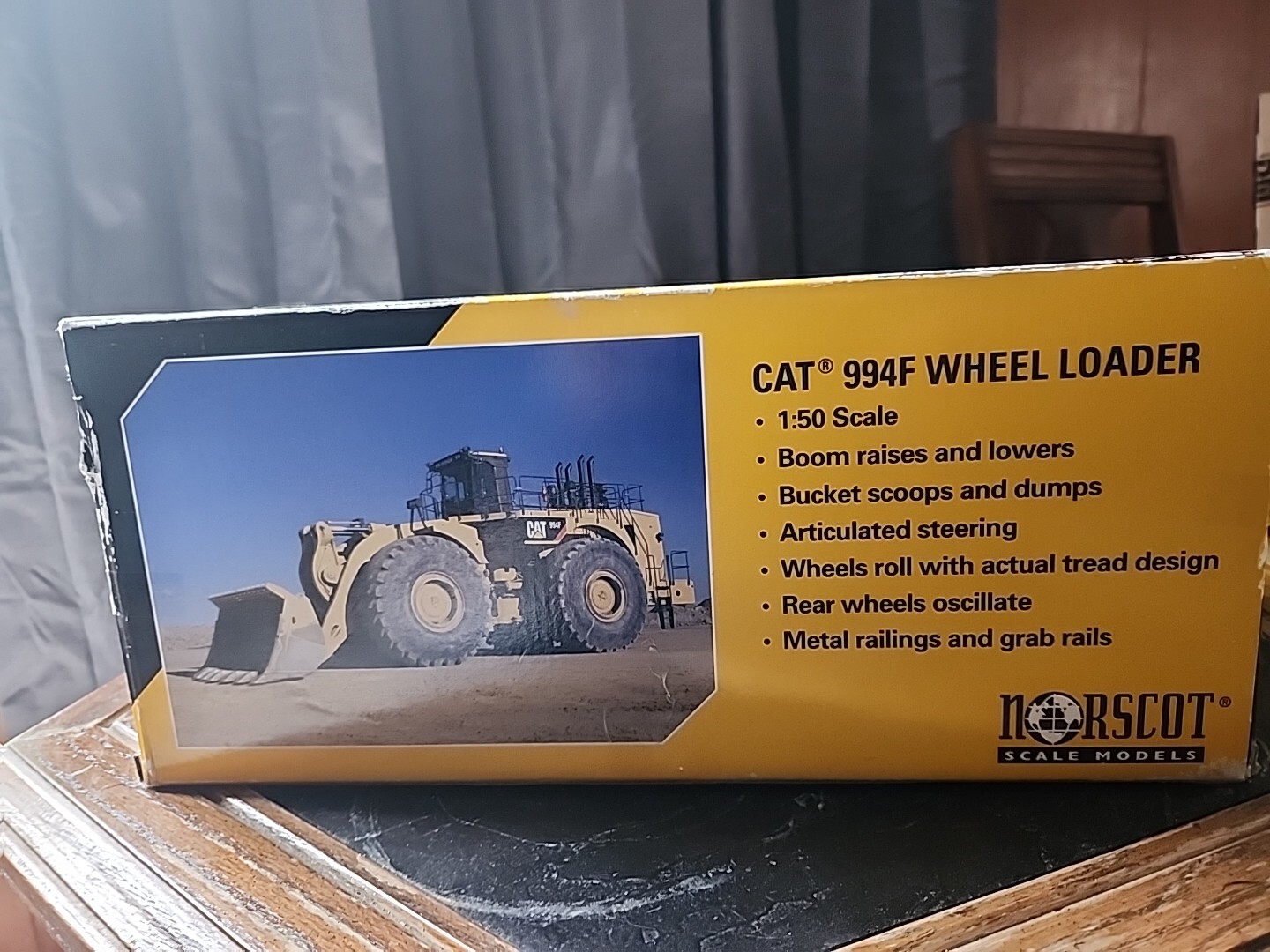 Norscot CAT 994F Wheel Loader 1:50 Caterpillar Mining Quarry Rock Haul