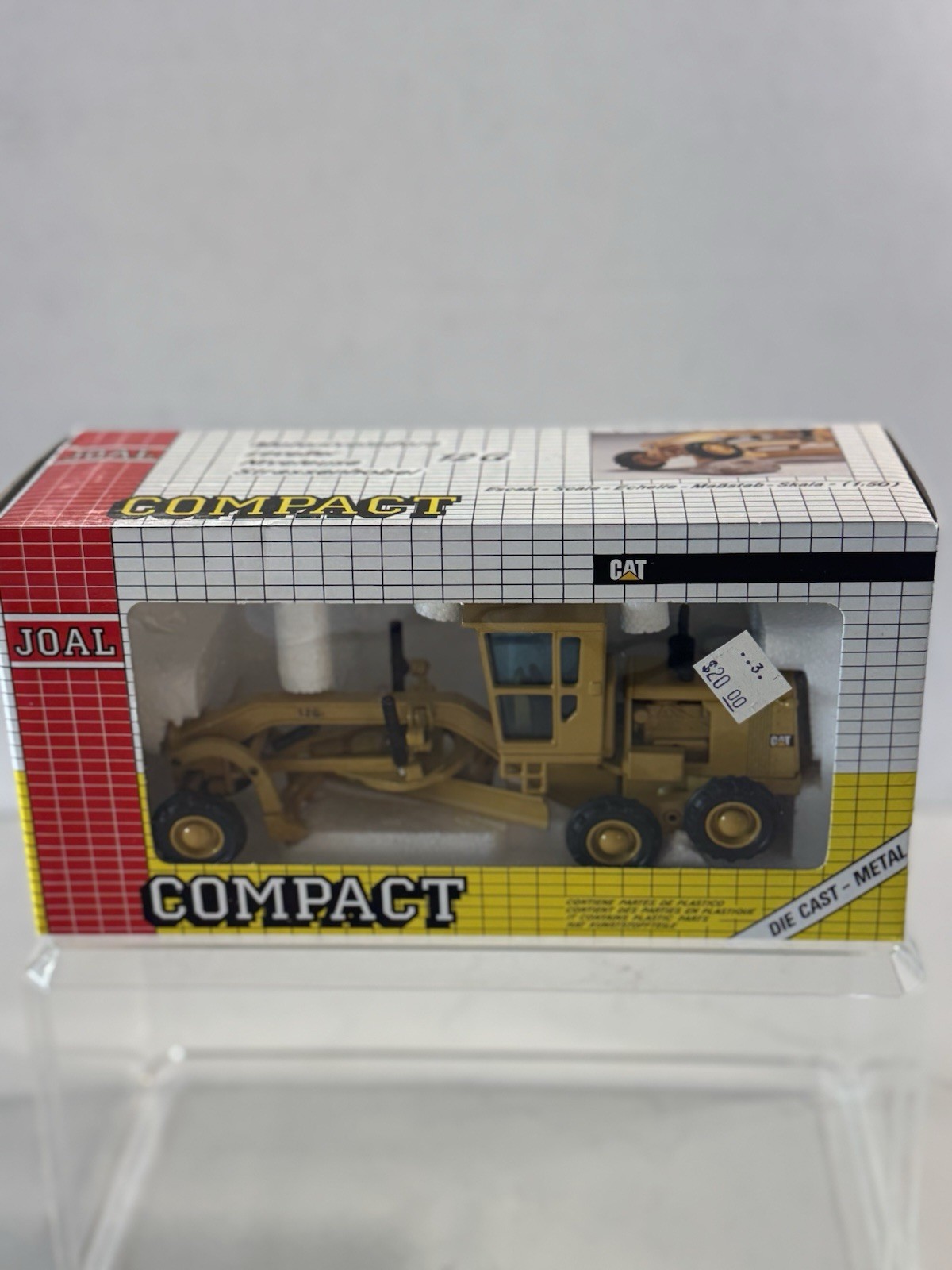 Joal Compact 217 Caterpillar Cat Leveller Scale Truck 1:50