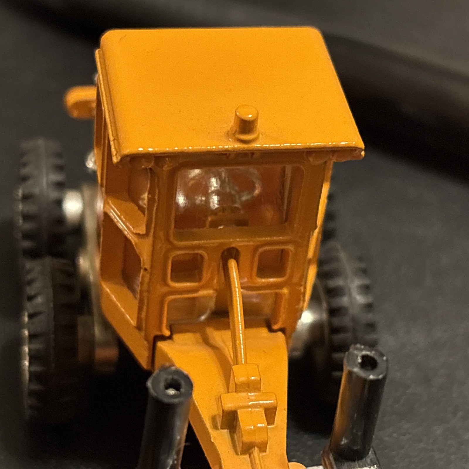 1978 Shinsei Mini Power 1/68 Mitsubishi Hydraulic Motor Grader No. 26
