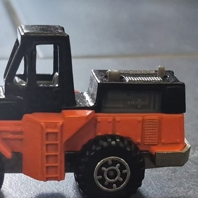 Hot Wheels 1979 Vintage Diecast Wheel Loader Vehicle Orange/Black/Gray
