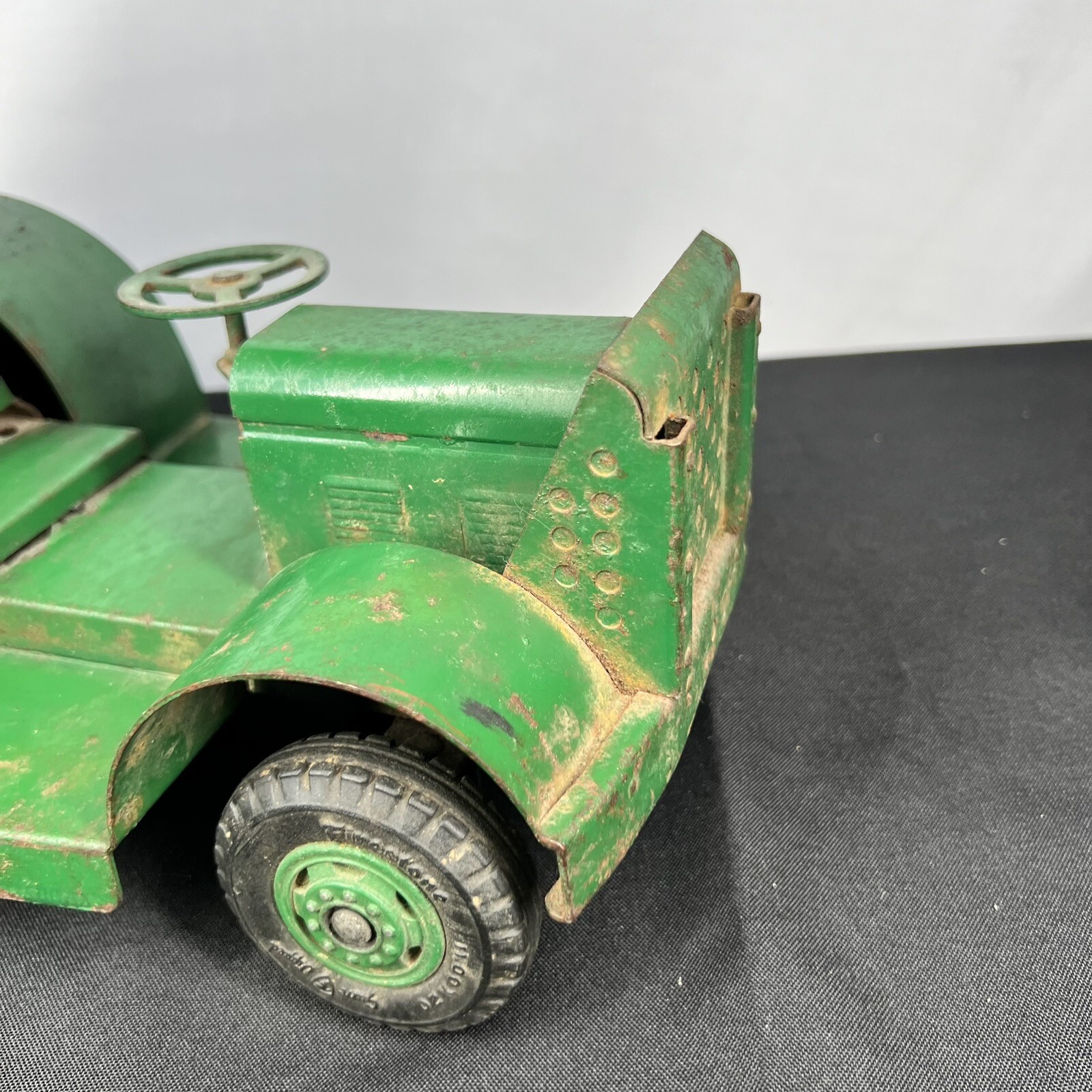 VTG Model Toys Doepke Barber Greene Back Loader Pressed Steel Conveyor