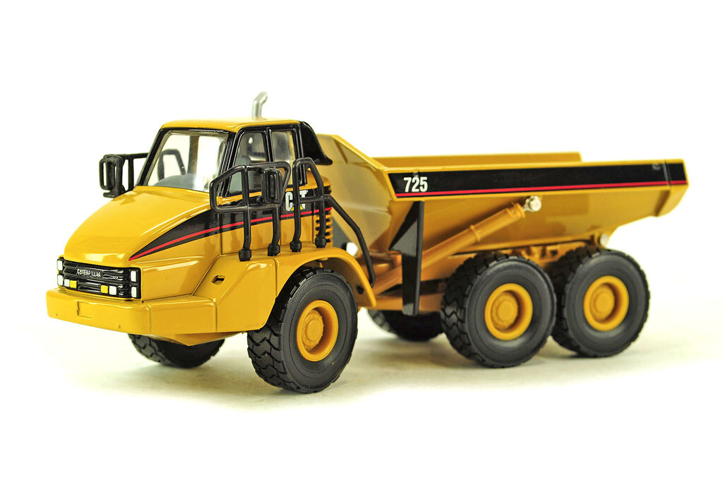 Caterpillar 725A Articulated Dump made by Norscot in the scale of 1:50