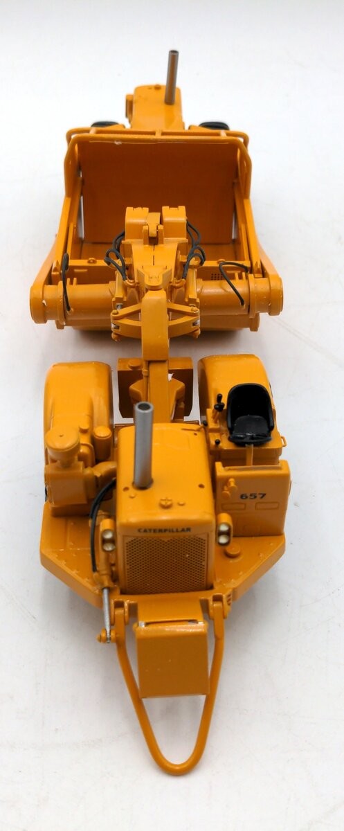 Black Rat Models 1:48 Scale Diecast Caterpillar 657 Scraper Push Pull