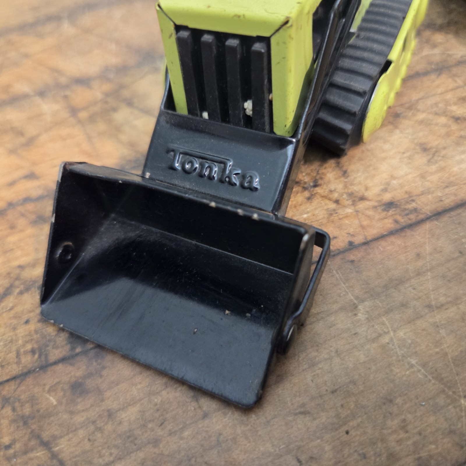 2 Vintage 1970s Tonka Green & Black Mini 1:43 Bulldozer Front End Loader 5.5”