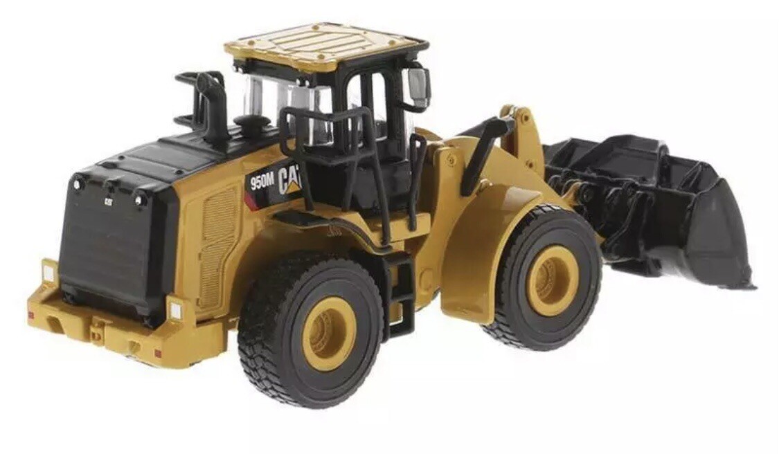 CAT Caterpillar 950 M Wheel Loader 1/64, Play & Collect by Diecast Masters 85608