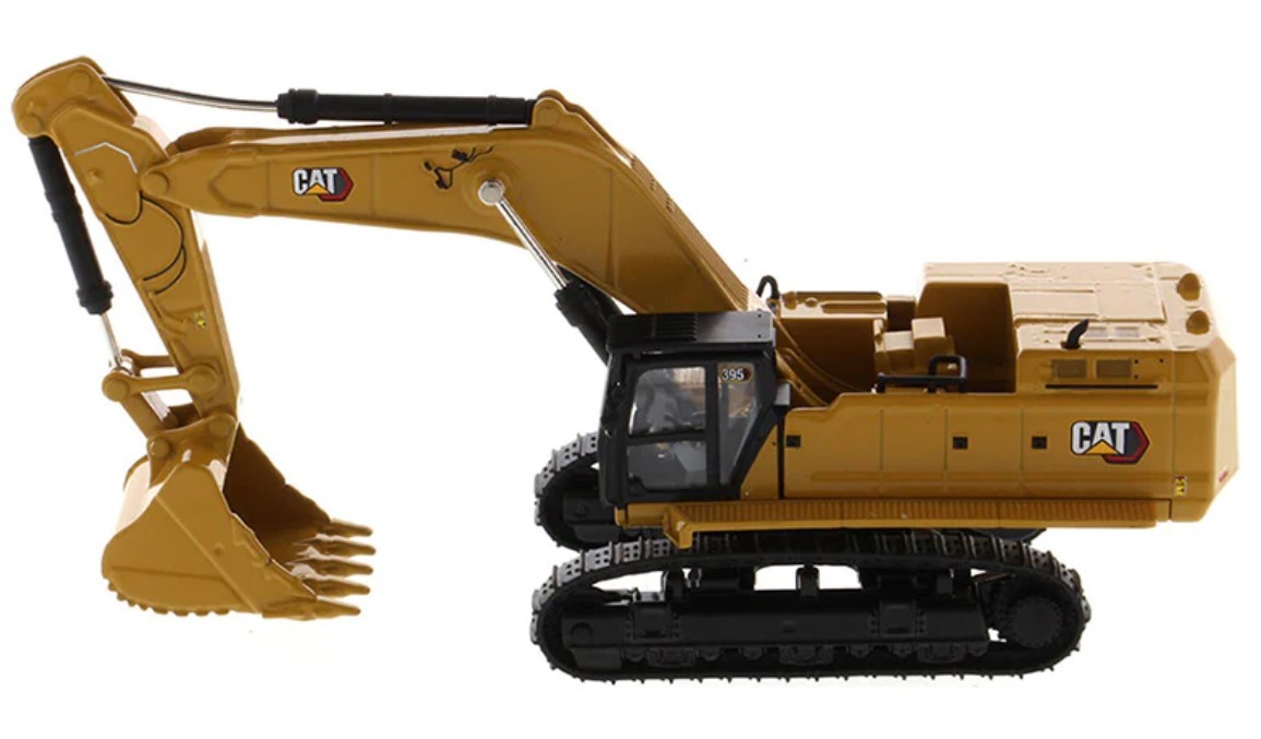 DIECAST MASTERS – CATERPILLAR 395 Next Generation Chain Excavator – 1/8…