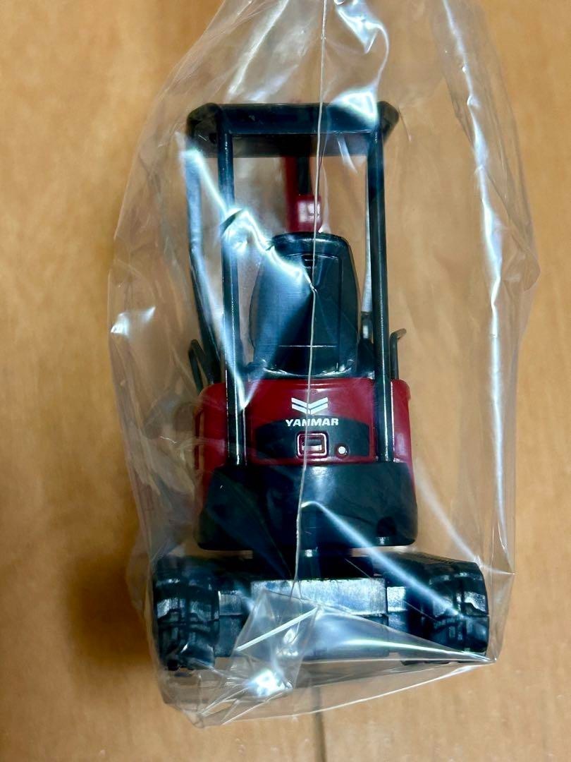 YANMAR Mini Excavator ViO17 1/34 Scale Collectible Construction Machinery RARE