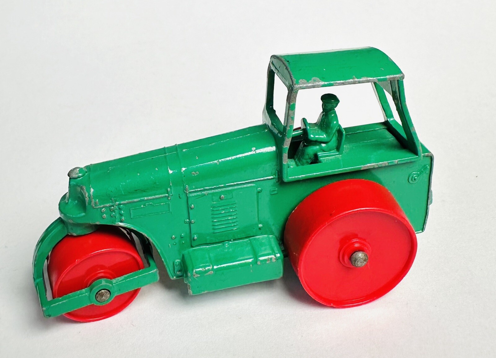 MATCHBOX LESNEY #1 AVELING BARFORD ROAD ROLLER 1964 FARM TRACTOR TOY