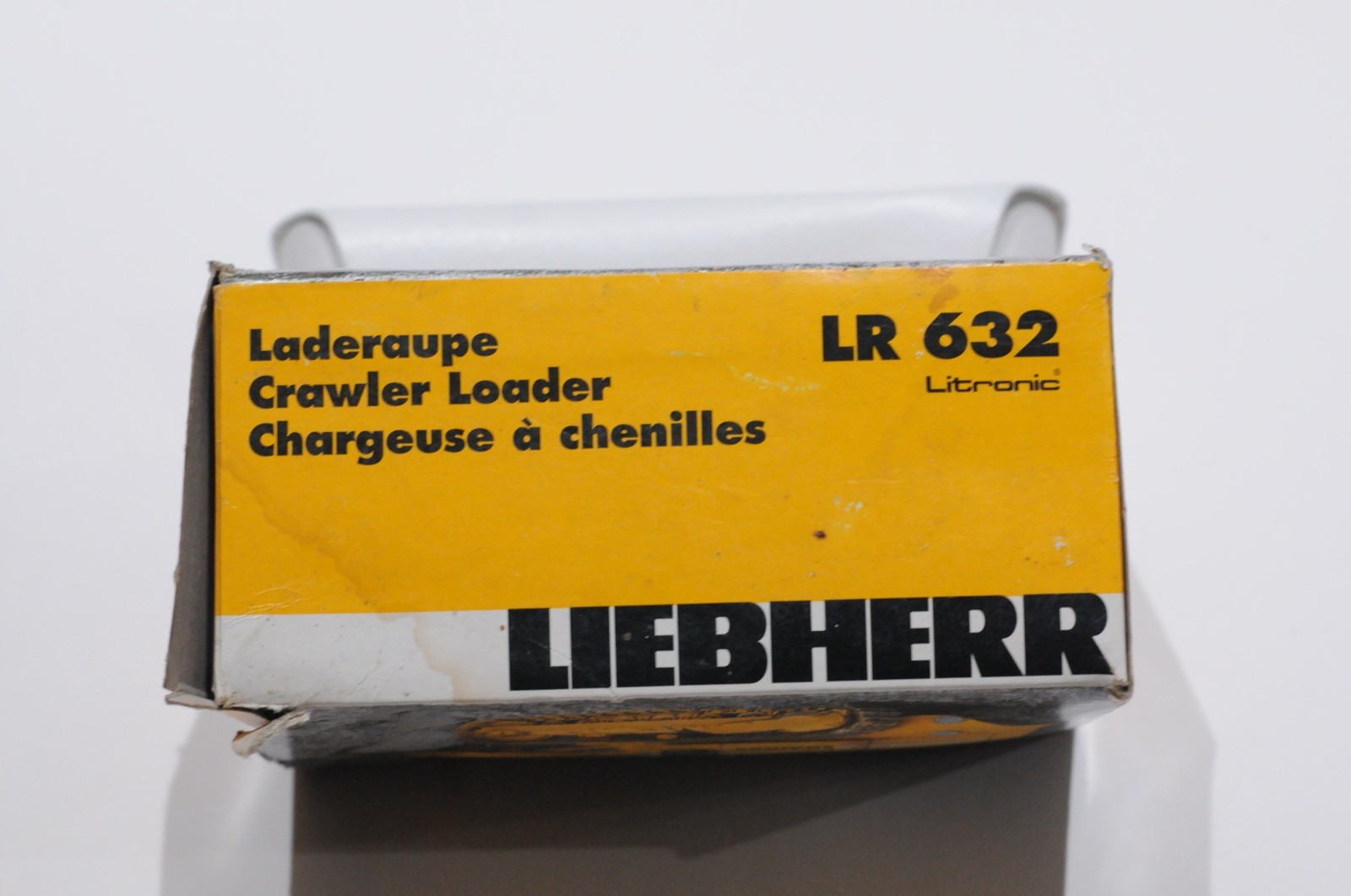 CONRAD LIEBHERR LR 632 CRAWLER LOADER SCALE 1:50 DIECAST NEW