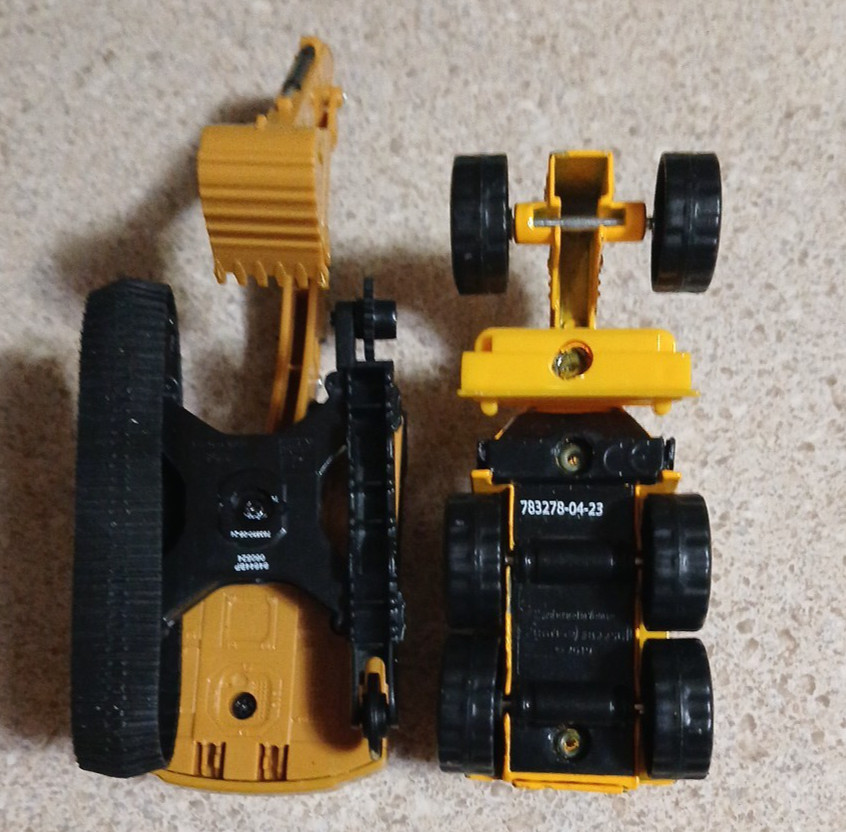 Funrise Yellow CAT Construction Road Grader Loose Diecast 1:36 2019