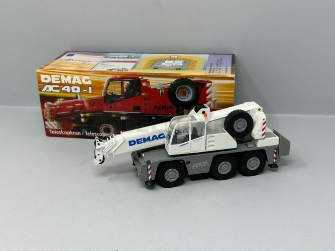 CONRAD 2093/0 CRANE DEMAG AC 40-1 1/50 KM0
