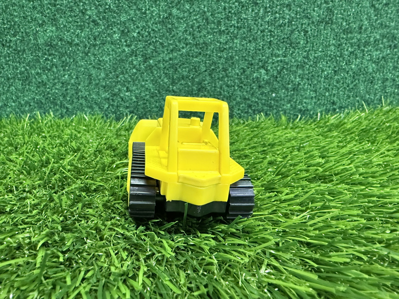 Tonka Yellow Bulldozer Toy Construction Vehicle Diecast Plastic 2020 Hasbro
