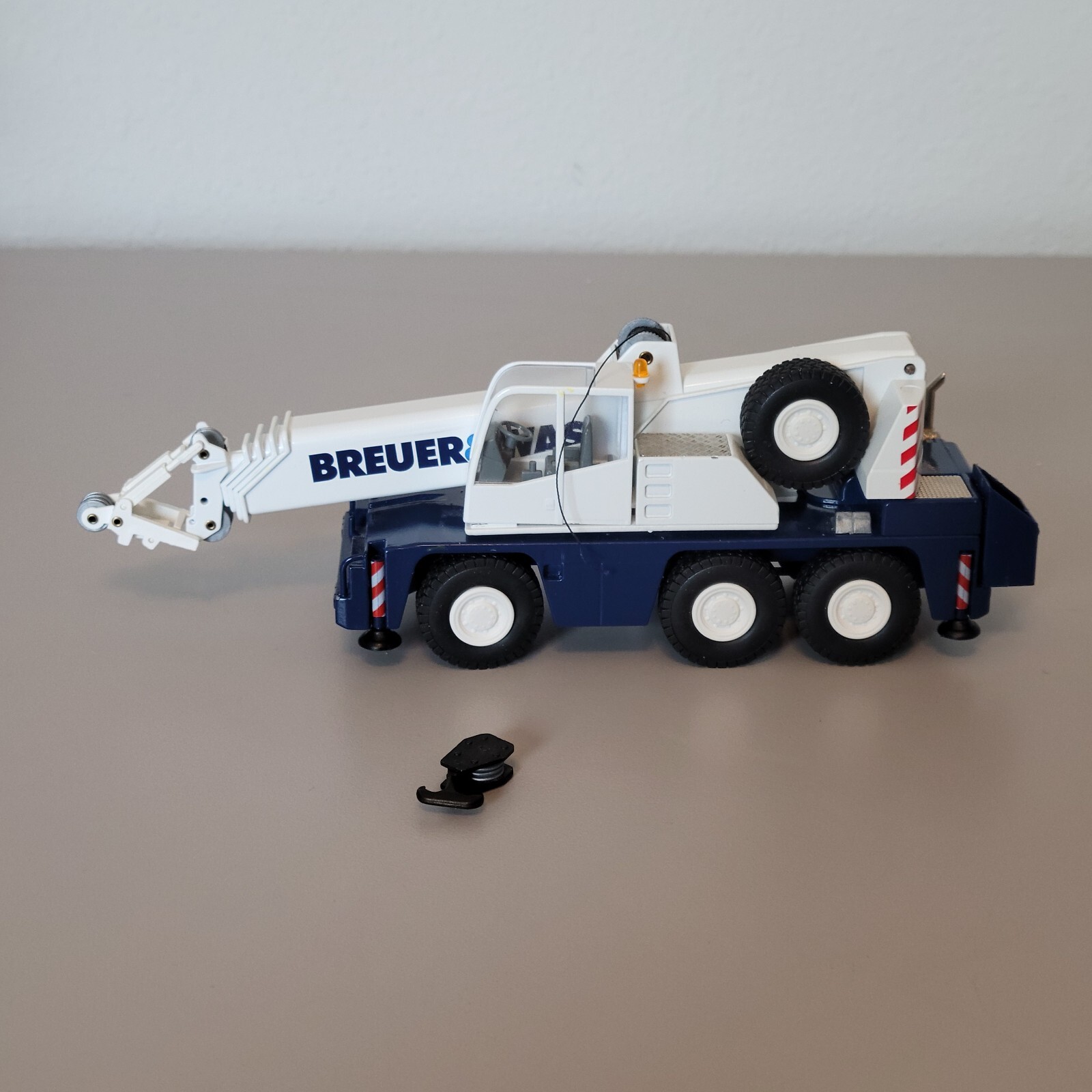 Conrad 2093 Terex Demag AC40 City Crane Breuer & Wasel 1:50 Diecast Germany
