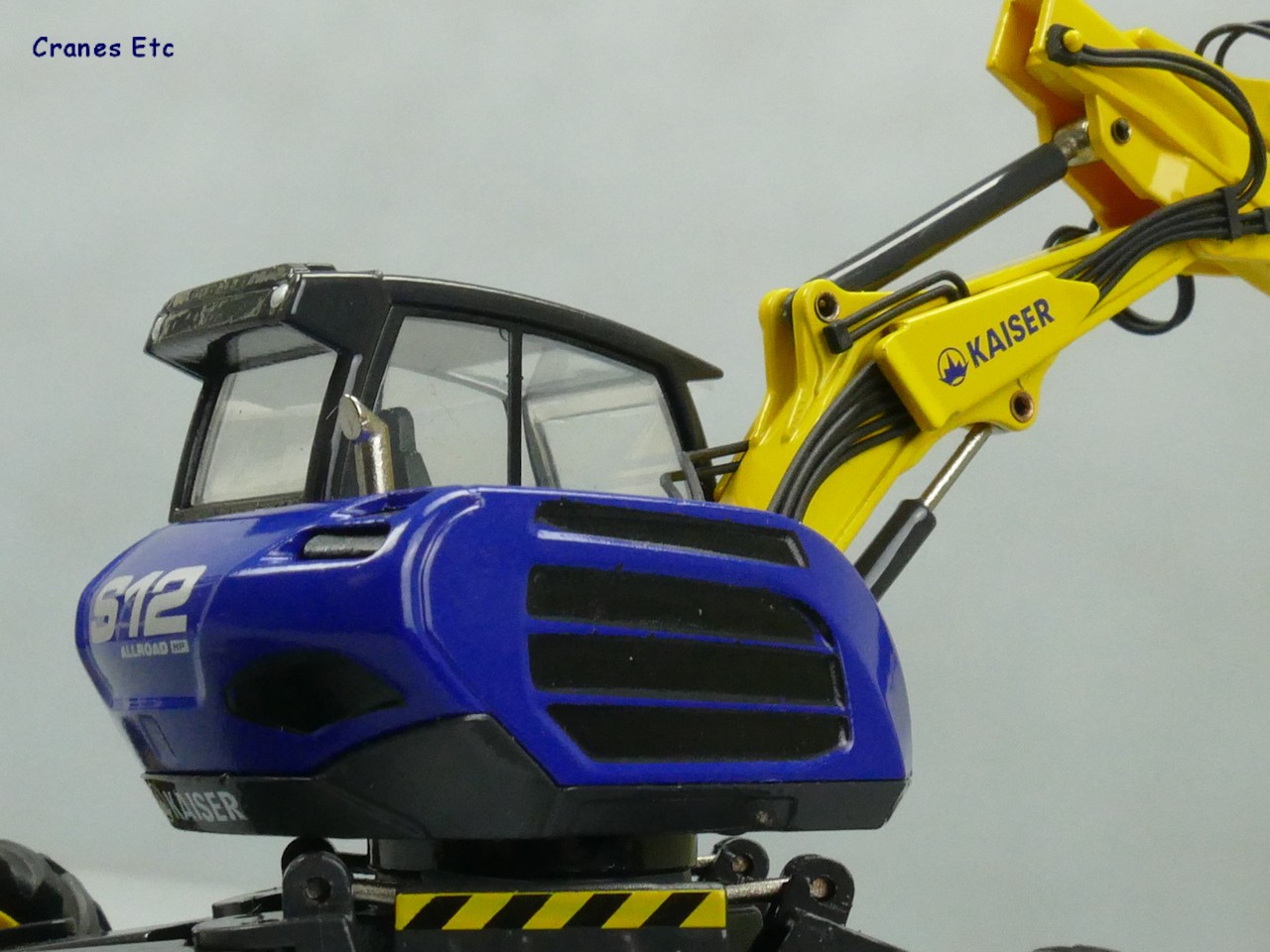 CONRAD,KAISER S12 Spider Excavator, 1/50, CON2959