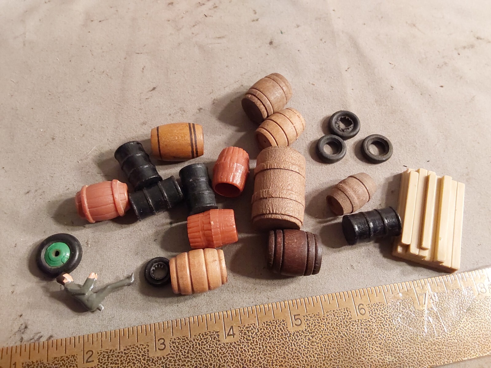 Wooden and Plastic Loads for Die Cast Trucks
