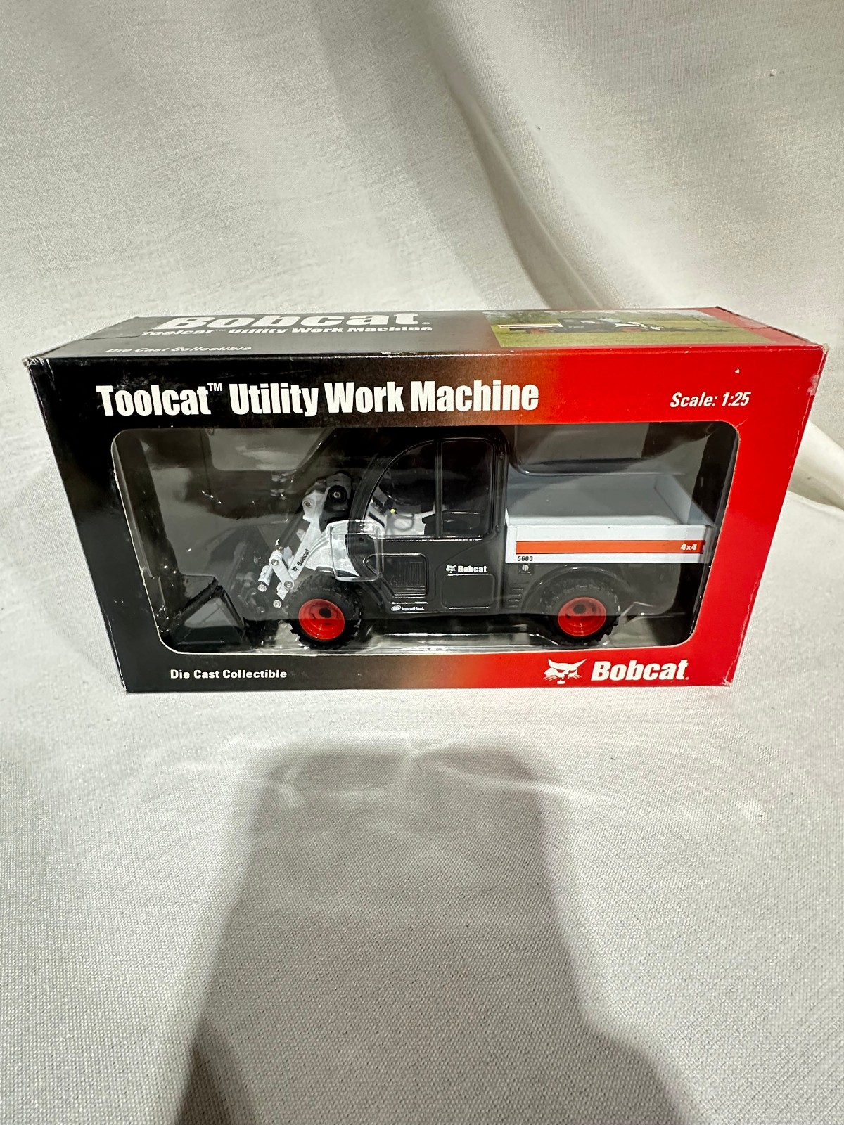 Bobcat 5600 Toolcat Utility Work Machine By Wan Ho 1/25th Scale