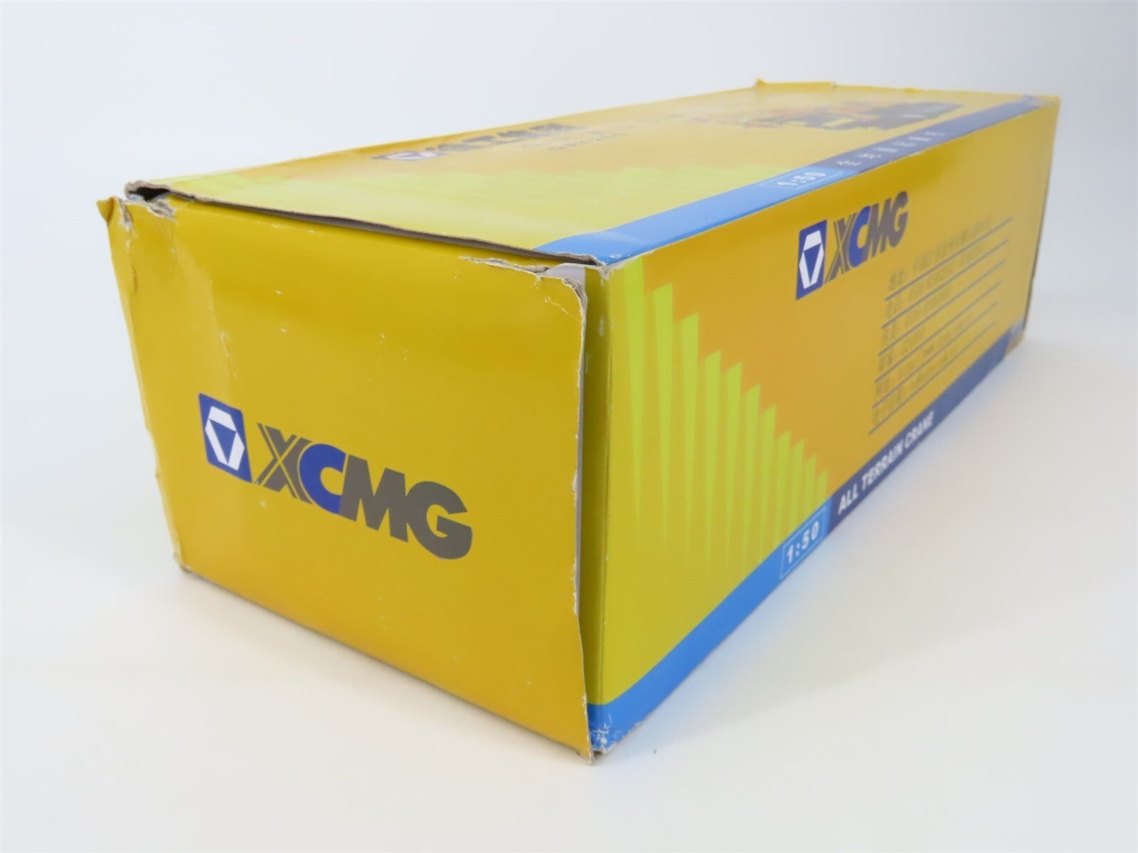 XCMG QAY200 Mobile Crane – China 1:50 Scale Diecast Model New