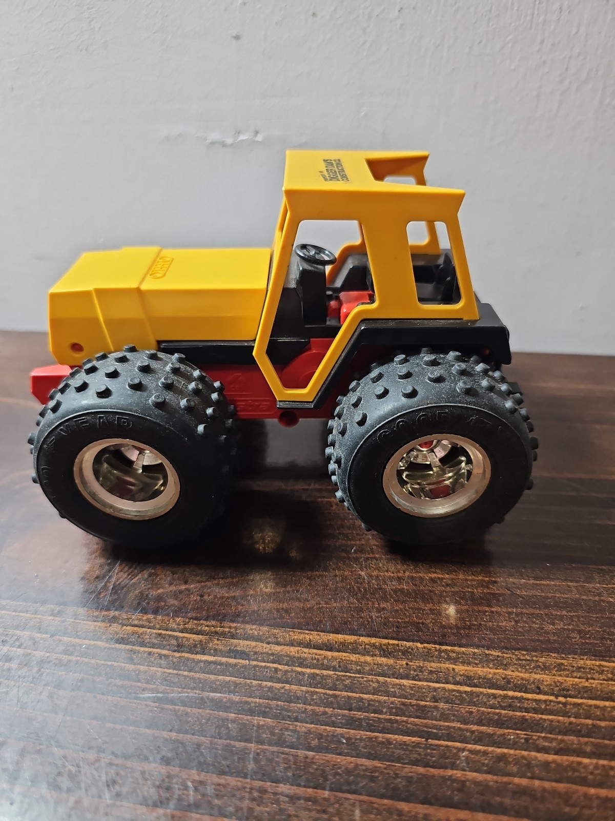 3 pcs Joustra Digger Dan’s Construction Dump Truck Tractor Trailer Battery Vtg