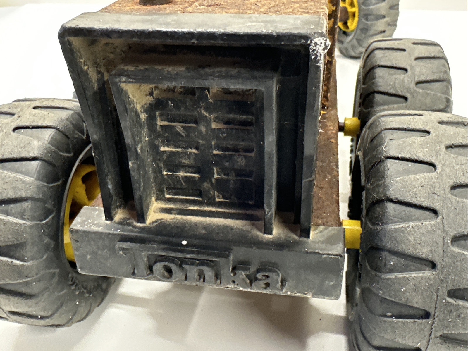 Vintage Tonka Road Grader 1960s? 70’s? Toy Pressed Metal Yellow Approx. 17” Long