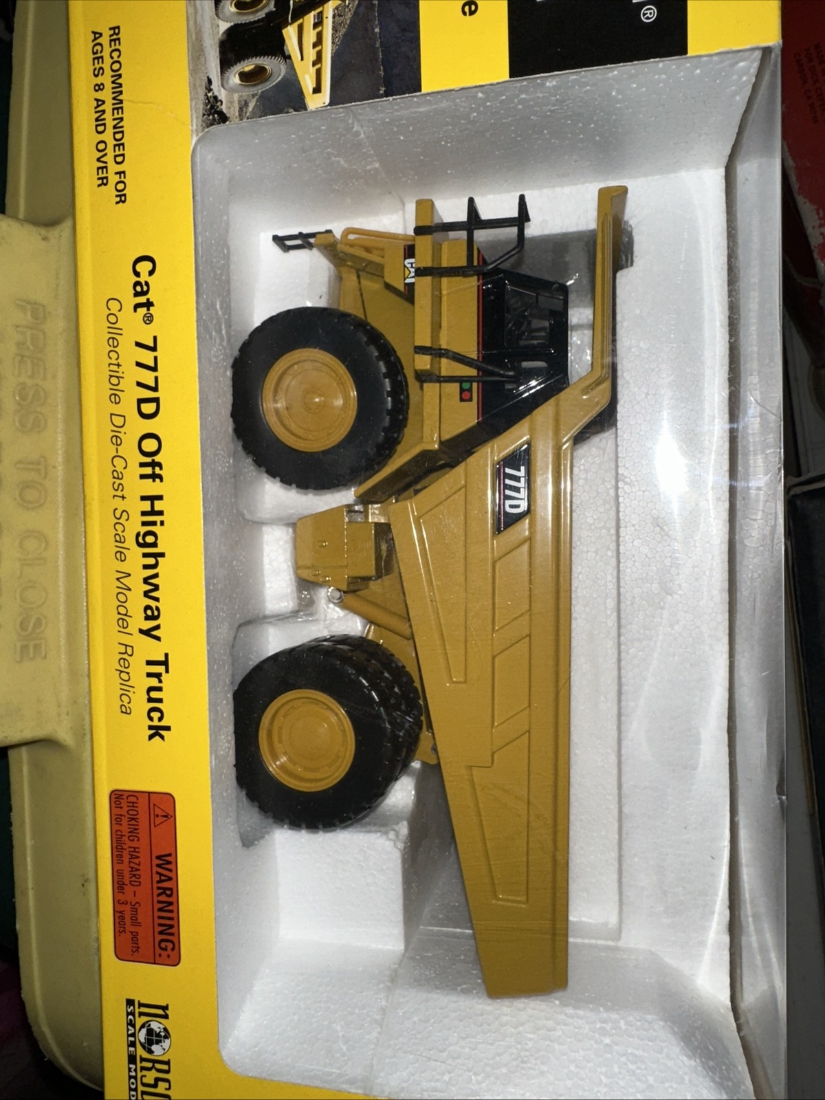CAT Caterpillar 777D Off-Highway Truck 1:50 Scale Model – Norscot 55104