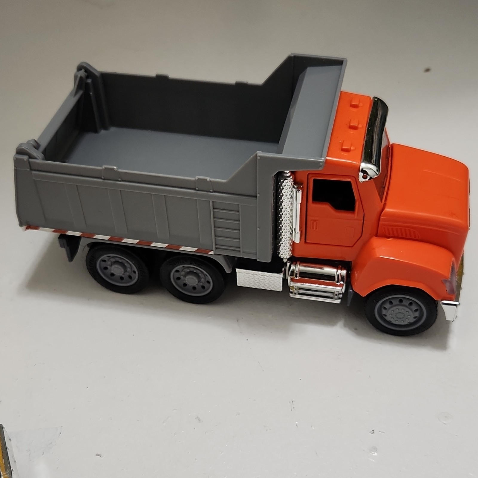 Driven by Battat Dump Truck & Crane Truck Toy Lot Yellow Gray Orange