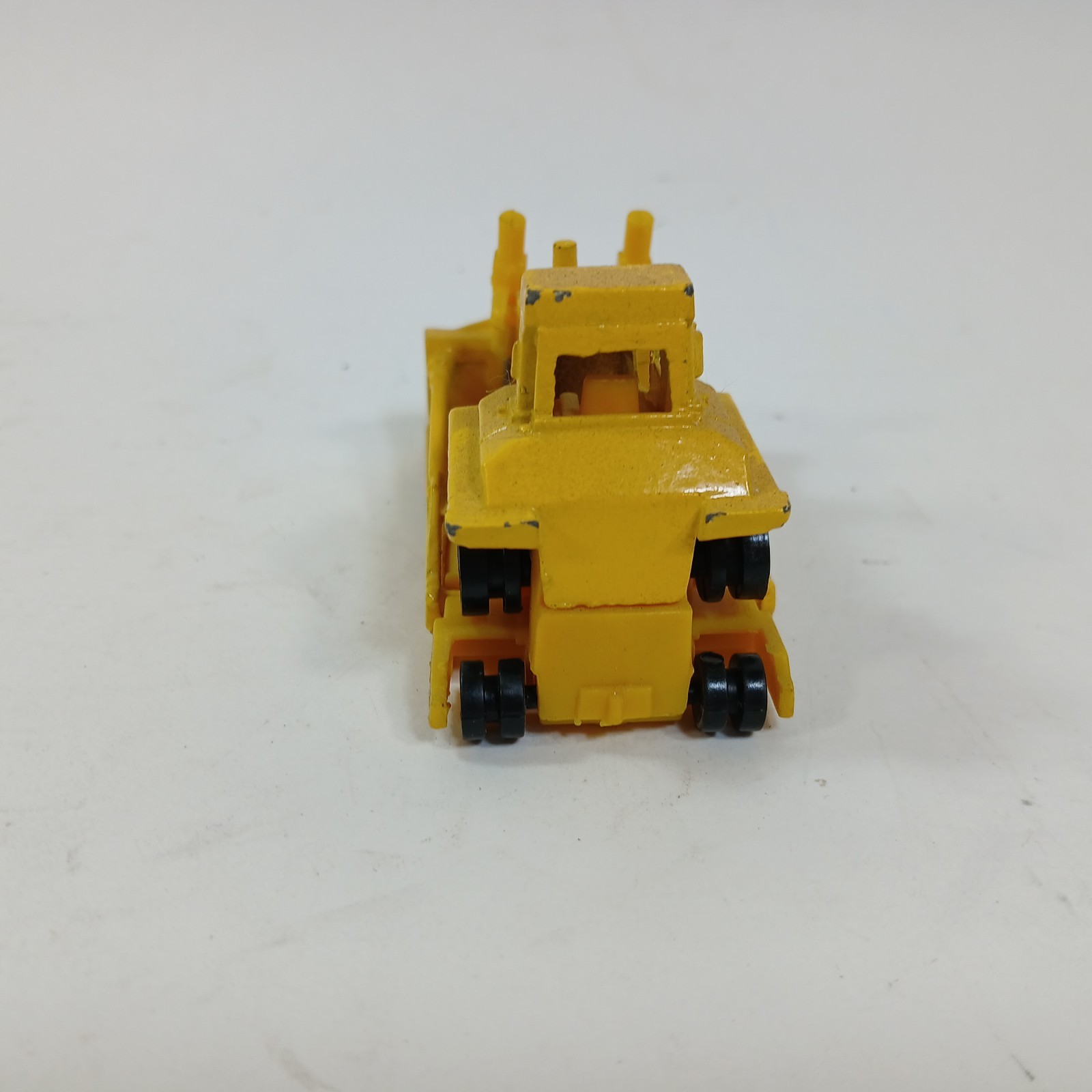 Vtg Hot Wheels CAT Yellow Bulldozer 1979 Malaysia Base Construction Vehicle