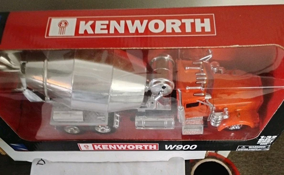 99 NewRay Kenworth W900 Cement Truck 1:32 Diecast Toy Orange Silver #11913