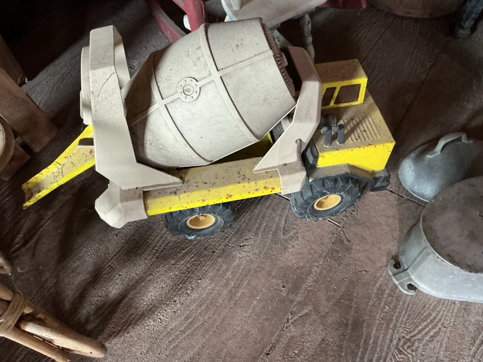 Vintage Cement Mixer Construction Truck Diecast/Plastic Yellow & Gray