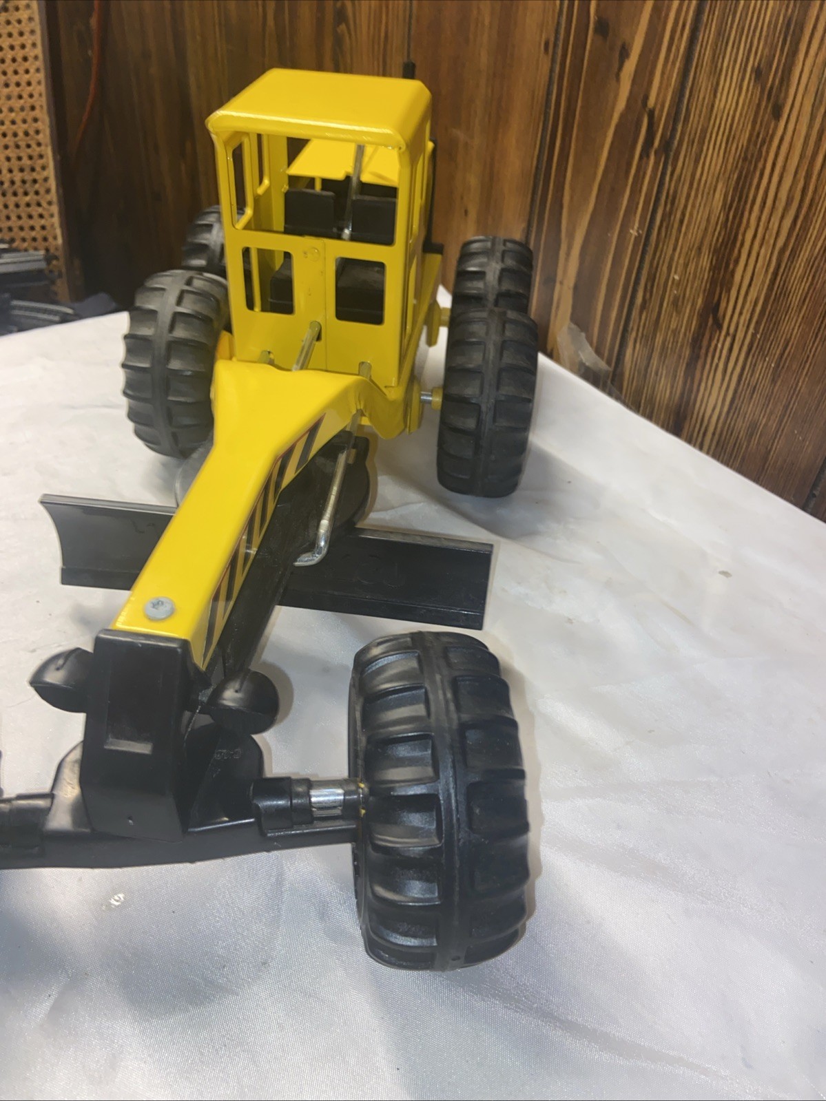 Tonka Road Grater Metal / Plastic 2012 Hasbro Funrise #92510 Never Played With