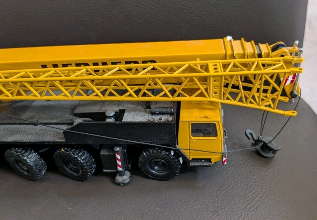 Conrad 2090 Liebherr LTM 1160/2 Mobile Crane 1:50 Scale