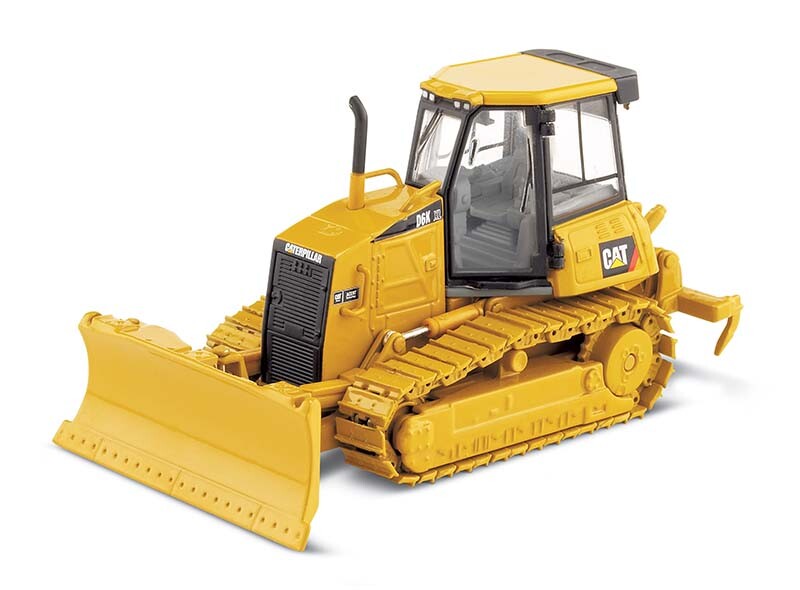 Norscot 55192 Caterpillar D6K Bulldozer w/Metal Tracks & Ripper 1/50 Diecast MIB