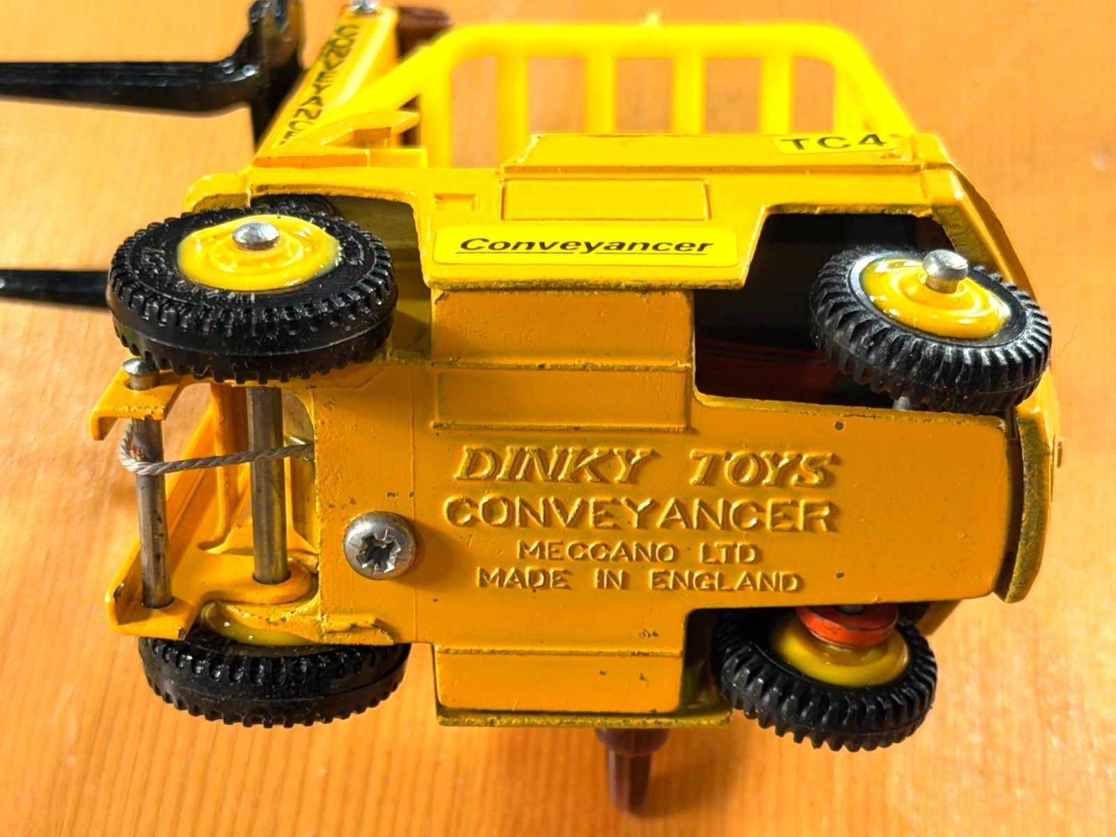 DINKY TOYS GB NO. 404 CONVEYANCER FORK LIFT TRUCK IN BOX TRUE VINTAGE EX/EX