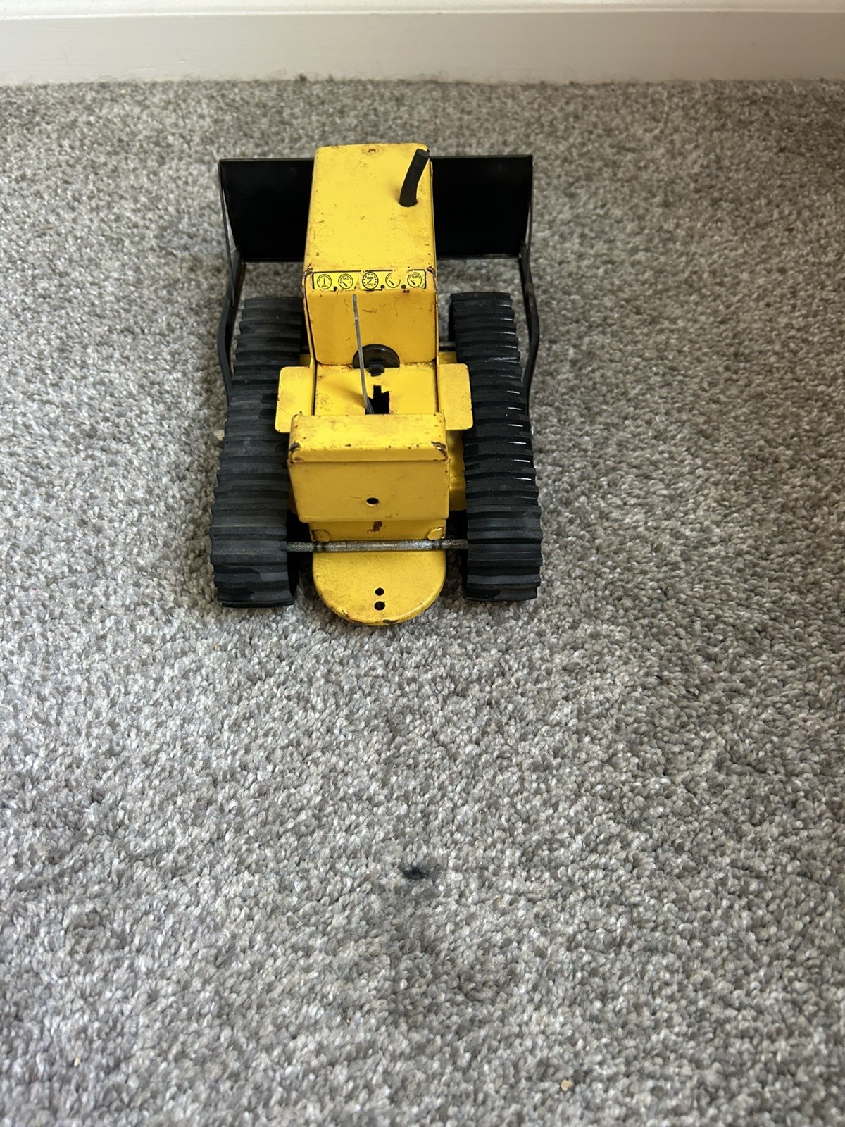 Vintage TONKA Pressed Steel BULLDOZER Construction Toy Collectible