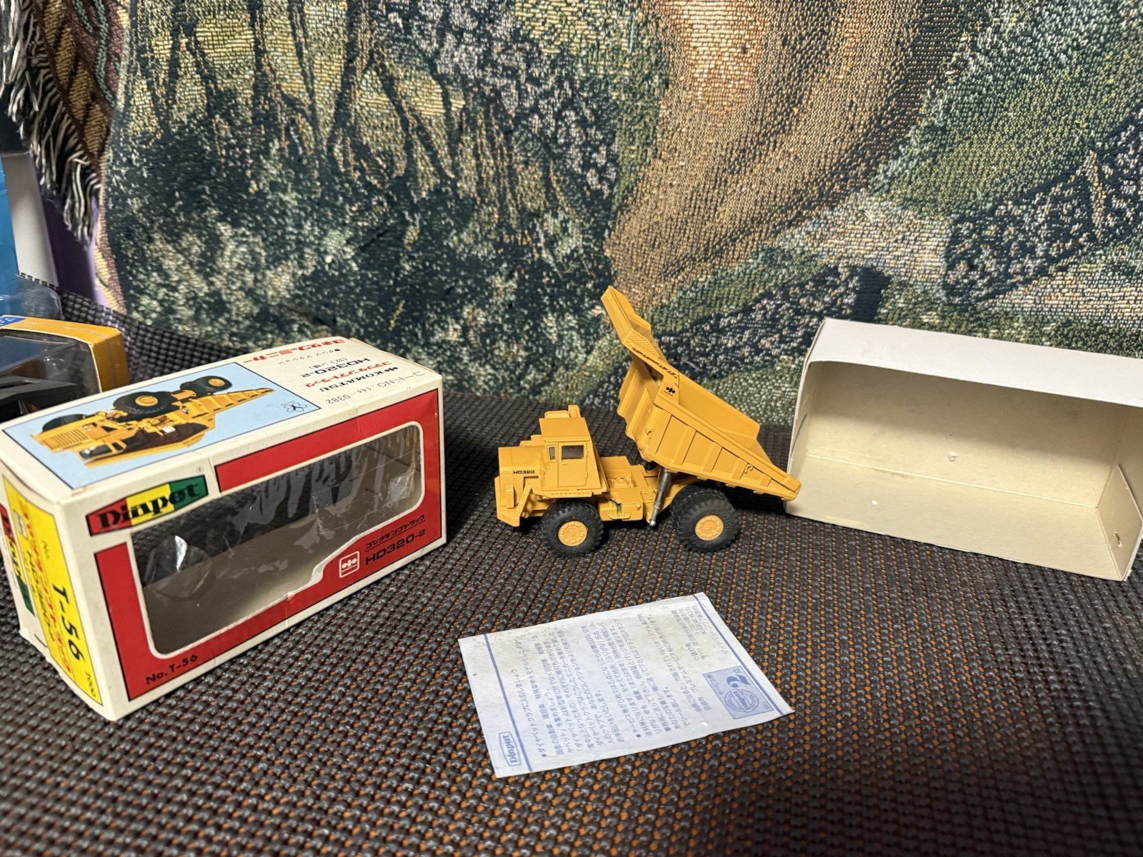 YONEZAWA TOYS T-56 DIAPET KOMATSU HD320-2 DUMP TRUCK #08-0382