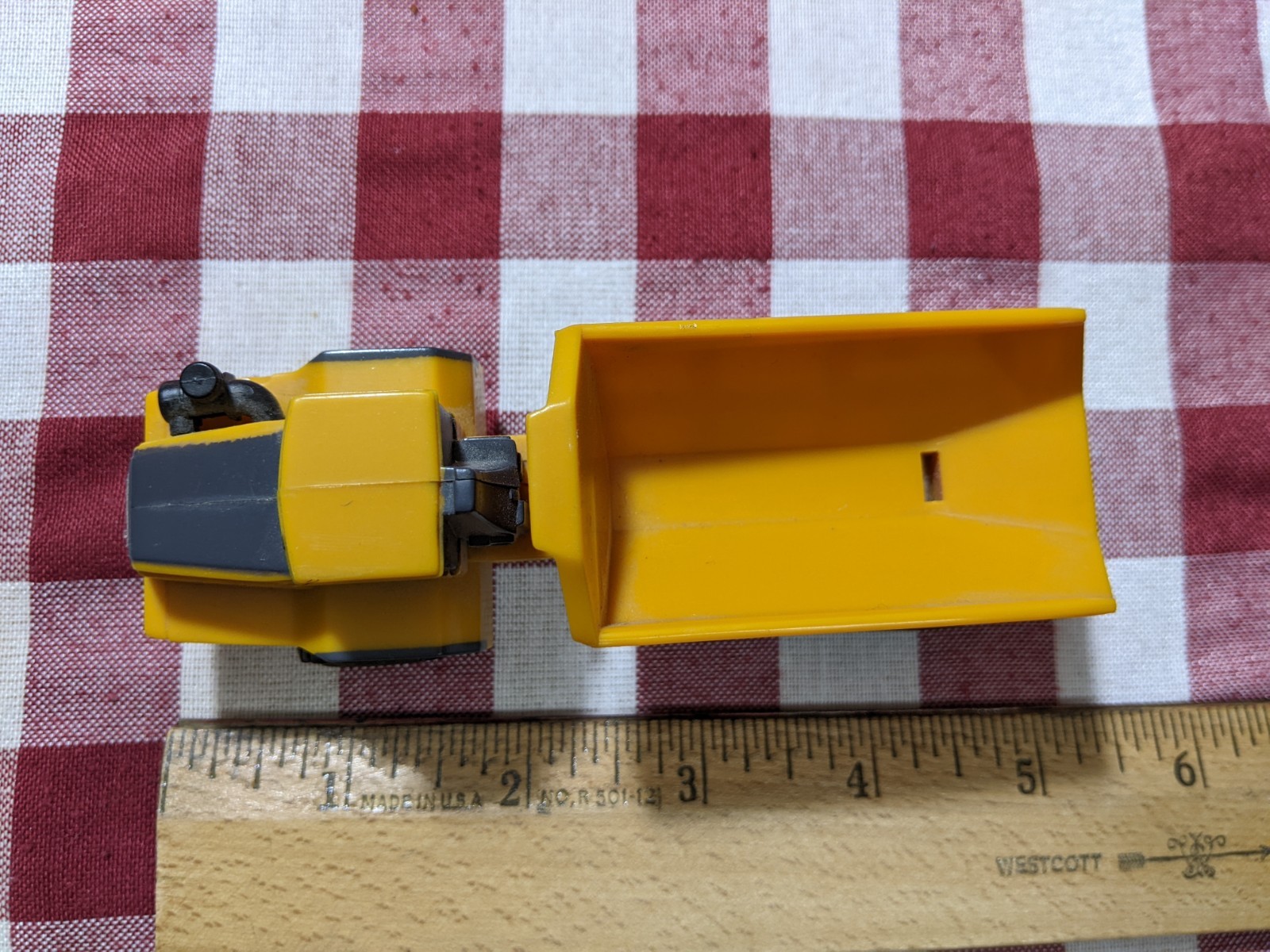 Ertl John Deere Licensed 0620CX00 Dump Truck Vintage Toys Collectors Farm